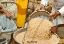 Refusal-to-give-grain-to-citizens-as-per-portability-from-ration-shopkeepers.